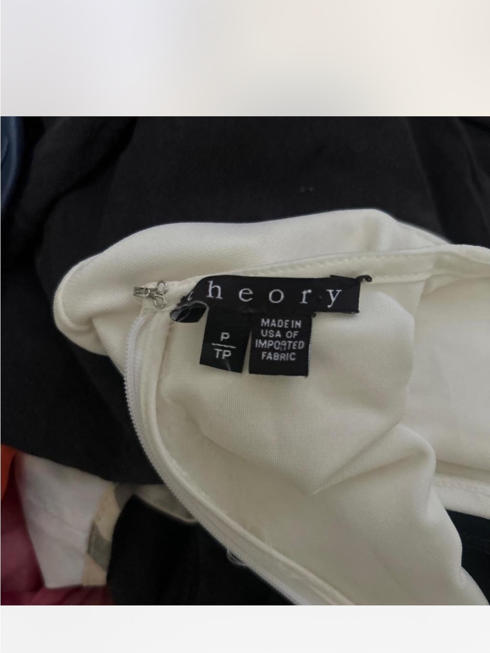 Theory White and Black Zip-Back Dress